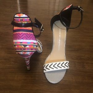 NEW Chinese Laundry Tribal Print Heels